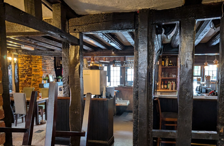 Halstead The Bull Interior 2 28 September 2025 Copyright: William George