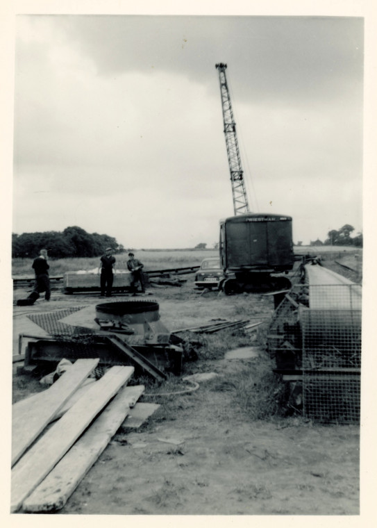Aveley Mammoth Excavation 1964 4 Copyright: Graham R Ward Archive 