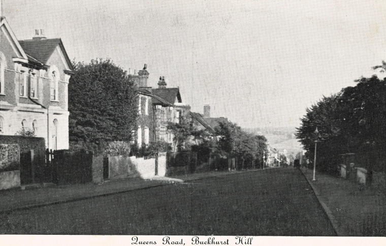 Buckhurst Hill Queens Road Post Card Copyright: William George