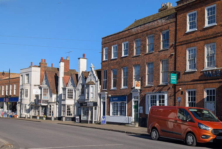 Leaders and Public House 18 March 2025 Copyright: William George