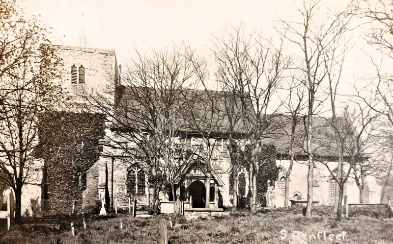 South Benfleet Church Copyright: William George