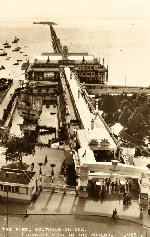 Southend Pier View along length  Post card Copyright: William George