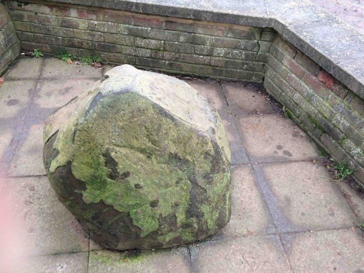 Bedford's Park boulder 2 Copyright: Ian Mercer