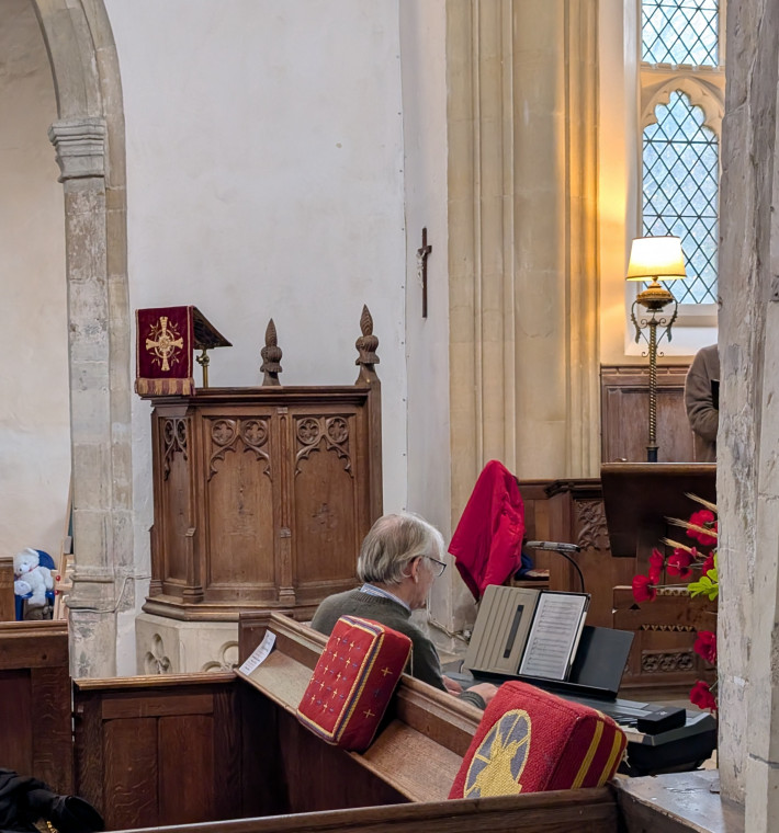 Great Bromley Church Pulpit and Organist 15 November 2025 Copyright: William George