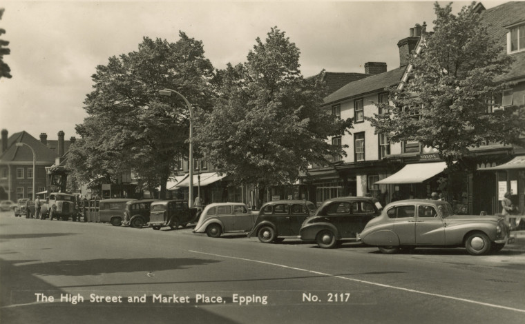 Epping High Street and Market Place Copyright: William George