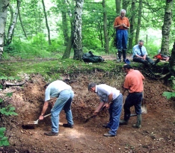 Creating a section on Little Warley Common in 2001 Copyright: Gerald Lucy