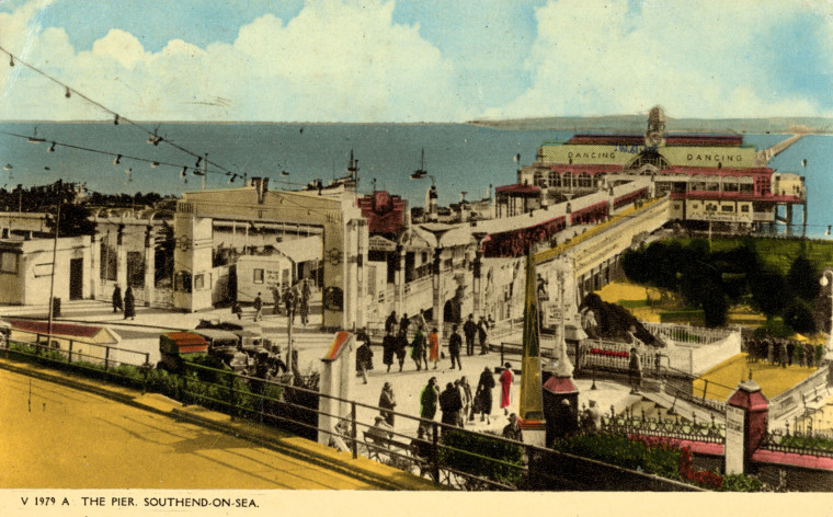 Southend Pier Longest Pier Dancing Copyright: William George