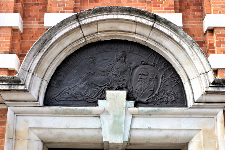 Passmore Edwards Museum Stratford 22 July 2019 4 Copyright: William George