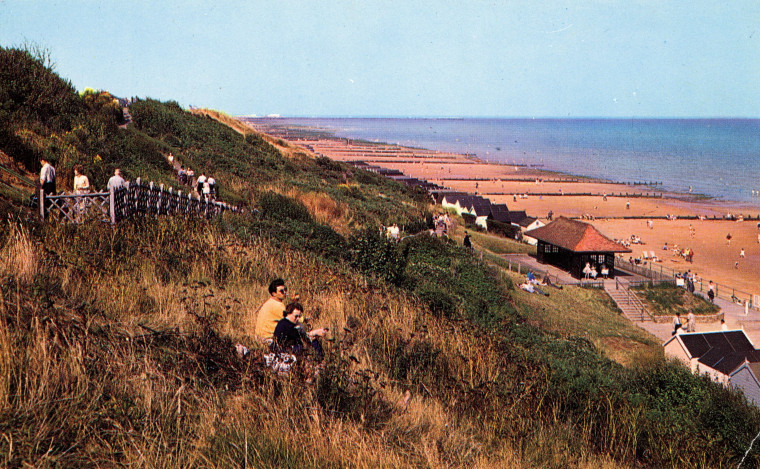 Frinton Slopes Colour Postcard Copyright: William George
