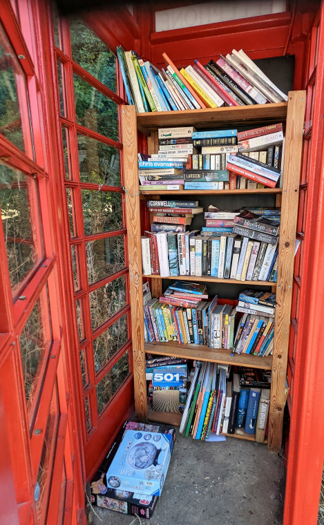 Wendens Ambo Library in Telephone Box 7 August 2022 Copyright: William George