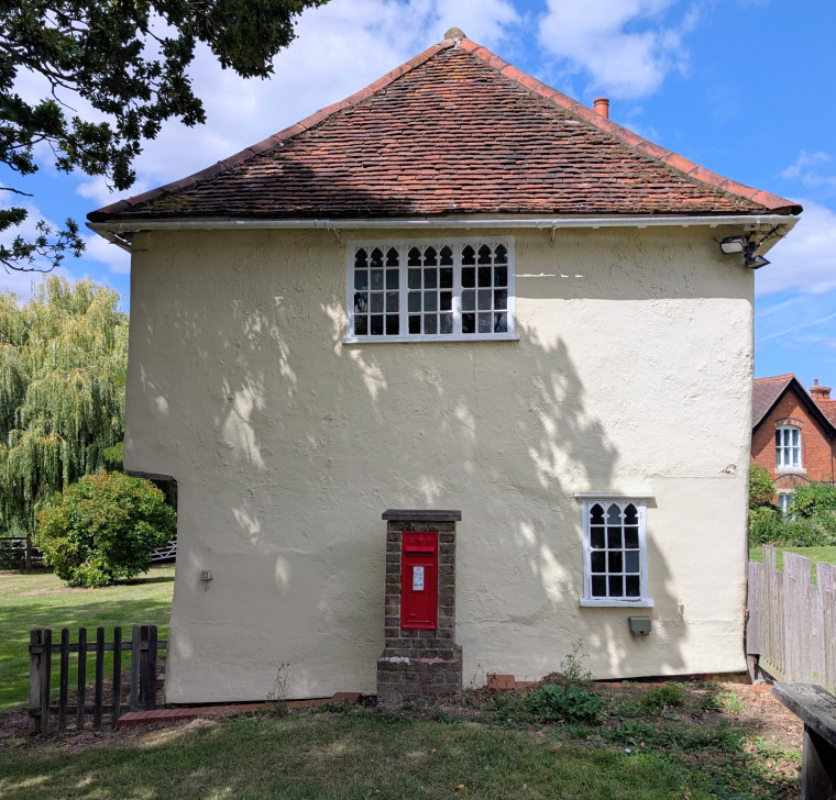 Matching Wedding Feast House and Post Box 9th August 2025 Copyright: William George