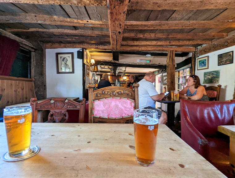 Wendens Ambo The Bell Drinks 7 August 2022 Copyright: William George