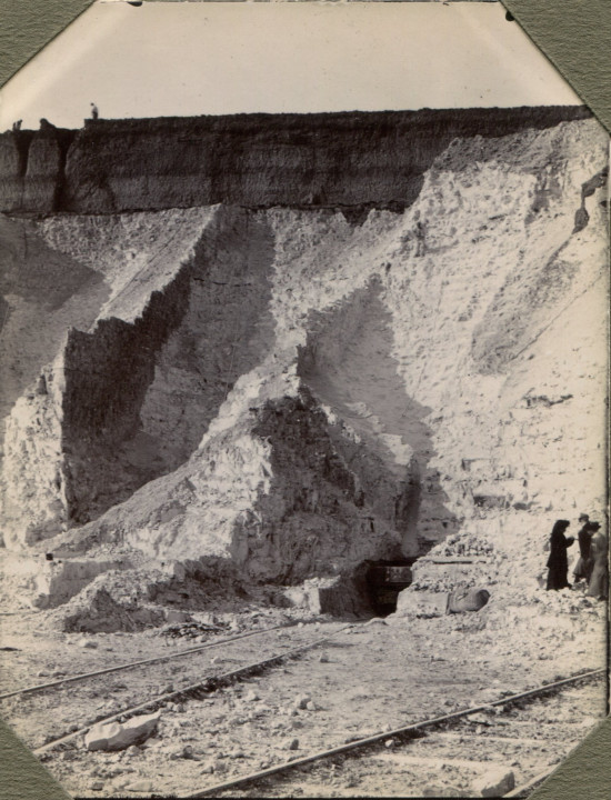 Grays Quarry EFC visit 1910 T. Reader Quarry Face Copyright: William George