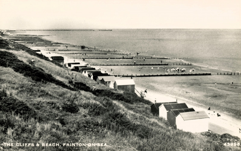 Frinton on Sea The Cliffs and Beach Black and White postcard Copyright: William George