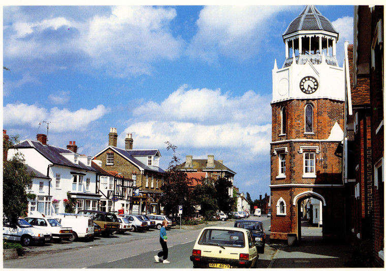 Burnham on Crouch Mark Mitchels 1992 Copyright: Mark Mitchels Essex A Portrait in Colour 1992
