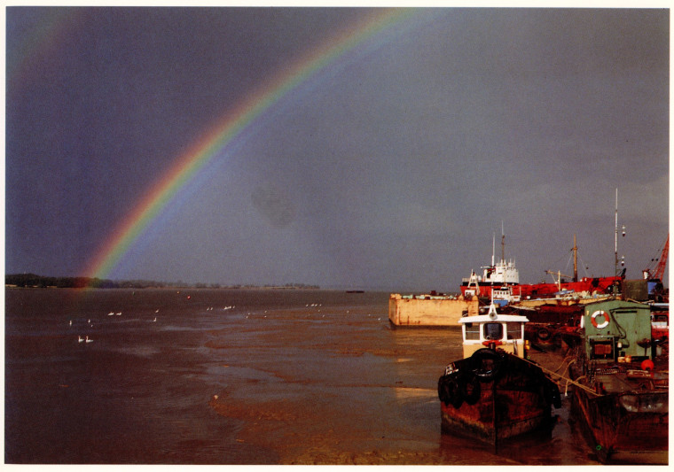 Mistley Mark Mitchels 1992 Copyright: Mark Mitchels Essex A Portrait in Colour 1992