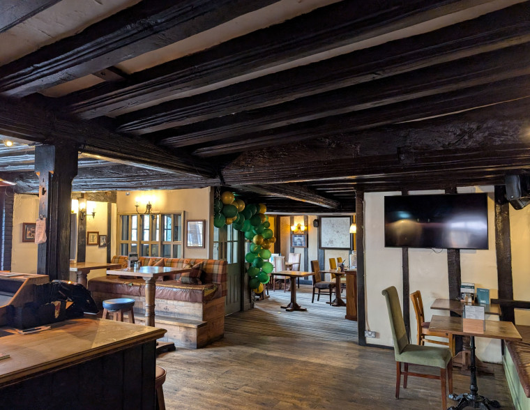 Halstead The Bull Interior 5 28 September 2025 Copyright: William George