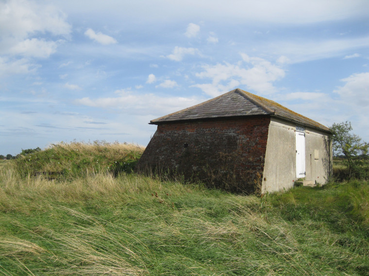 Beaumont Lime Kiln Store Angle view 29 August 2014 Copyright: William George