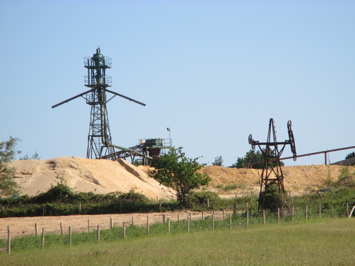 Alresford quarry Ford Lane 2015 Copyright: Preston Boyles