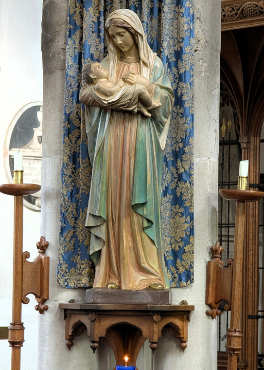 Bocking Church Mary and Child Statue detail 7 October 2025 Copyright: William George