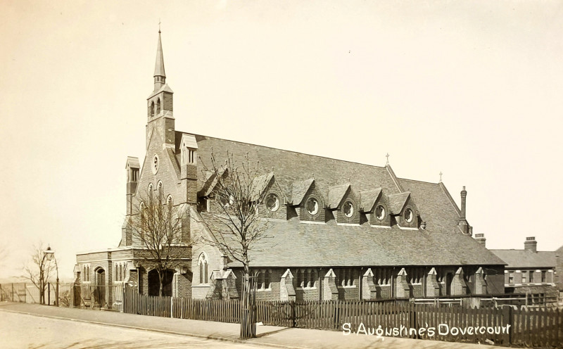Dovercourt St Augustine Church Copyright: William George
