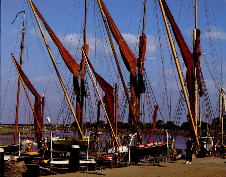 Maldon Thames Barges Mark Mitchels 1992 Copyright: Mark Mitchels Essex A Portrait in Colour 1992