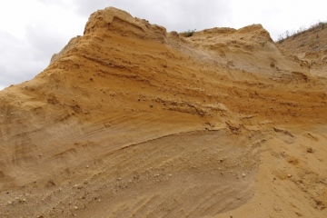 Cross bedding in the Chillesford Sands at Elsenham Quarry Copyright: Gerald Lucy