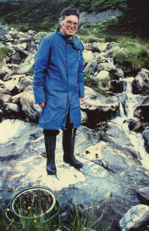 Graham R Ward Gold Panning Copyright: Graham R Ward Archive 