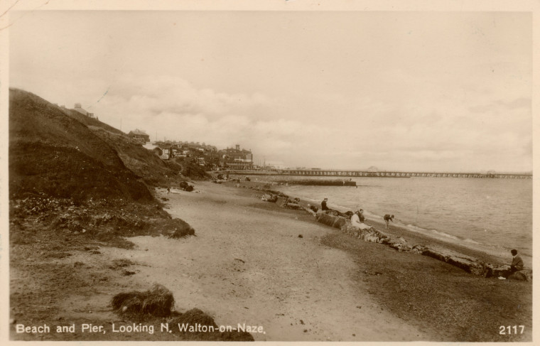 Walton Beach and Pier post card franked 14 July 1929 Copyright: Post Card